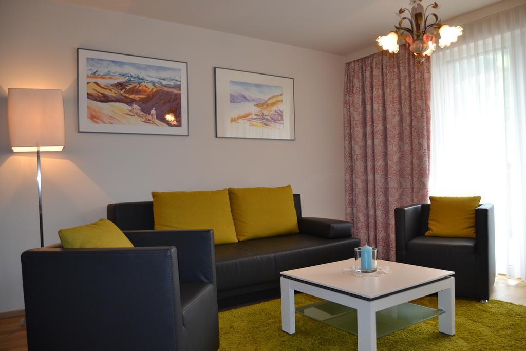 Hotel Alpenblick Saalbach-Hinterglemm Quarto foto